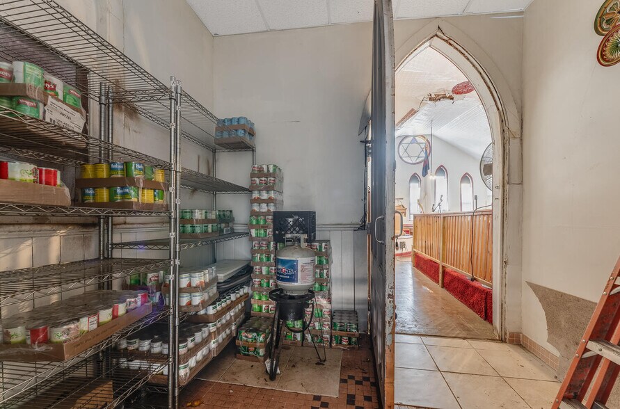 More Photos Of 220-222 Littleton Ave, Newark Religious Facility For Sale