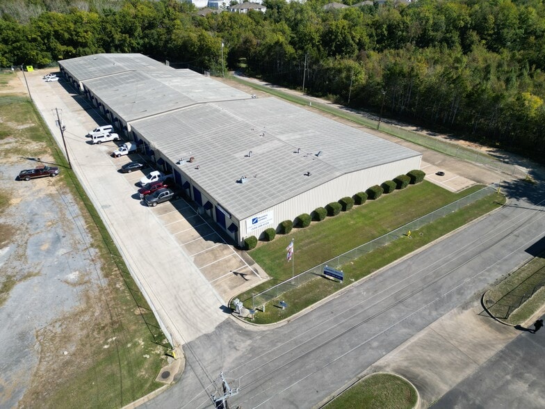 More Photos Of 4922-4932 Catherine Dr, Montgomery Warehouse For Lease