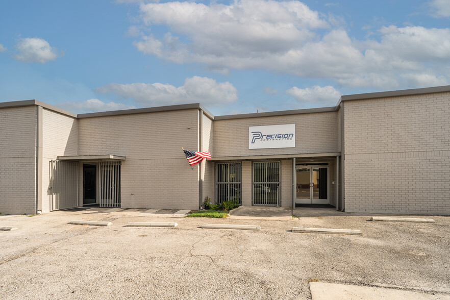 Primary Photo Of 4827 Whirlwind St, San Antonio Warehouse For Lease