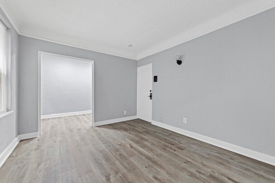 More Photos Of 3205 Kendall St, Detroit Apartments For Sale