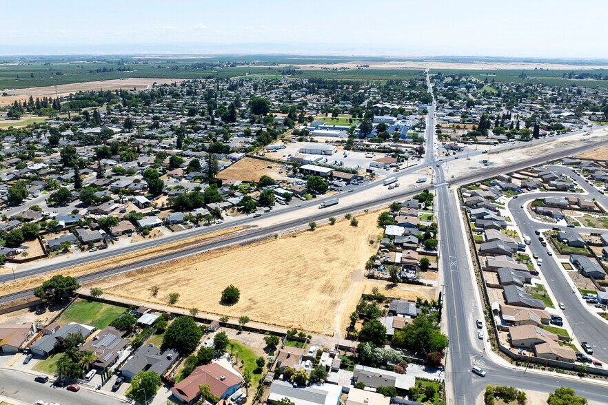 More Photos Of 7470 Walnut Ave, Winton Land For Sale