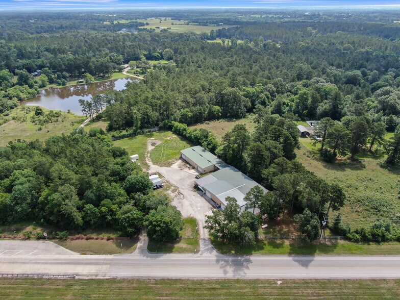 More Photos Of 2745 Interstate 45 S, New Waverly Manufacturing For Sale