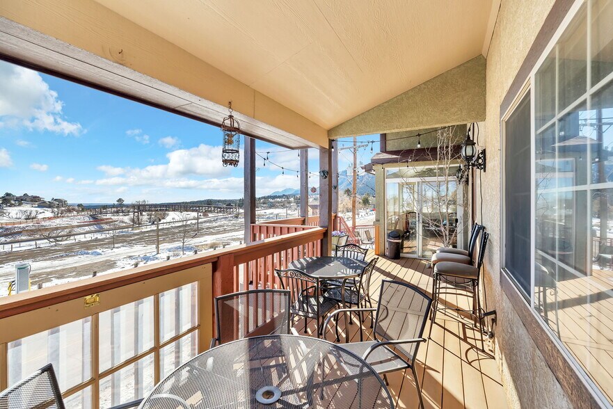 More Photos Of 11 Primrose St, Palmer Lake Restaurant For Sale