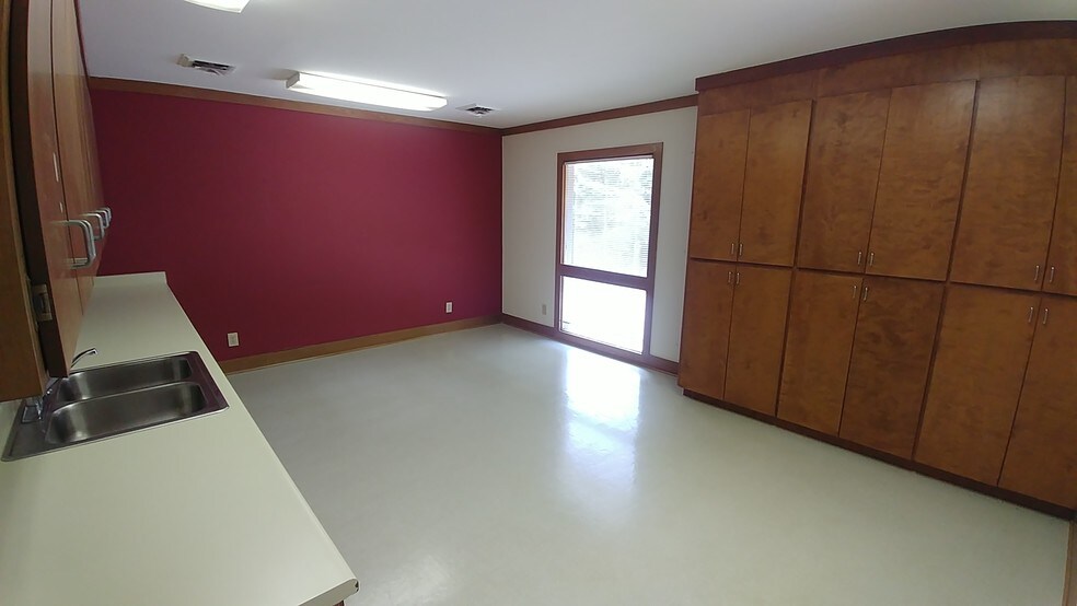 More Photos Of 556 Memorial Drive Ext, Greer Medical For Lease