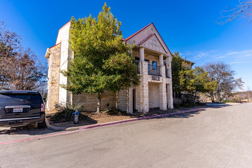 More Photos Of 3012 Ridge Rd, Rockwall Office For Lease