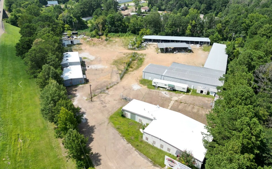 More Photos Of 5090 S McRaven Rd, Jackson Warehouse For Lease