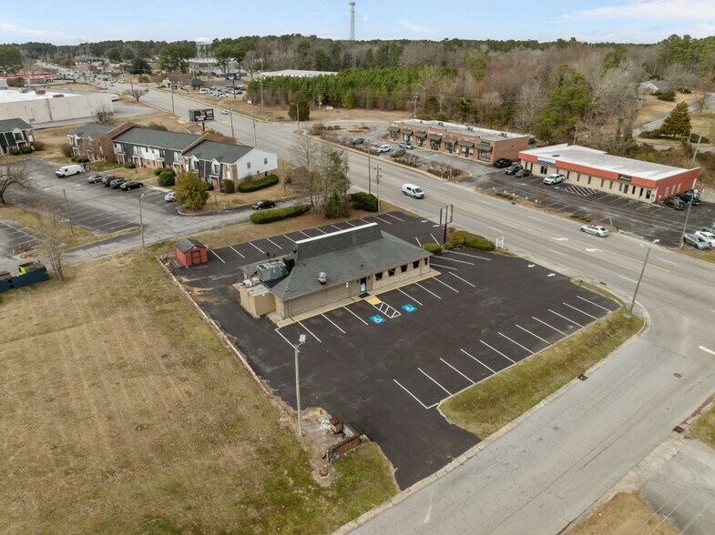 More Photos Of 1301 Gum Branch Rd, Jacksonville Restaurant For Sale
