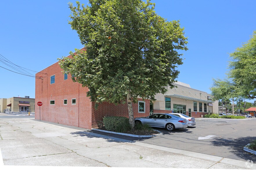More Photos Of 2295 Fletcher Pky, El Cajon Medical For Lease