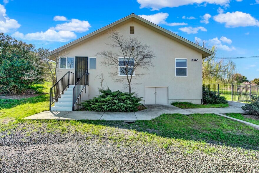 More Photos Of 8560 Holmes Ln, Winters Specialty For Sale