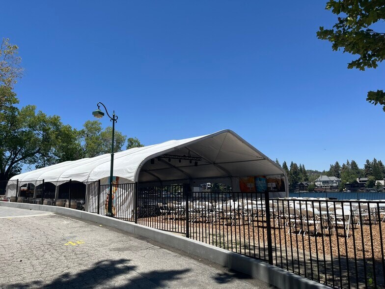 More Photos Of 28200 Hwy 189, Lake Arrowhead Unknown For Lease