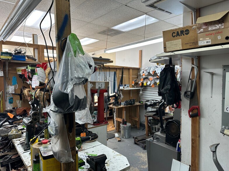 More Photos Of 330-352 N Lemon Ave, Walnut Unknown For Lease