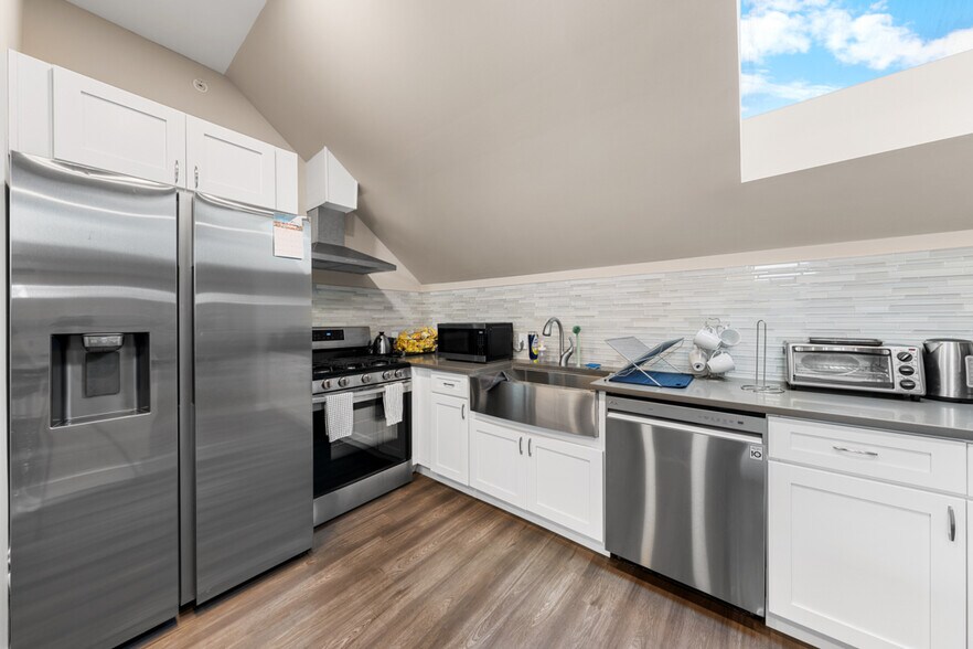 More Photos Of 217 Hood St, Durham Apartments For Sale