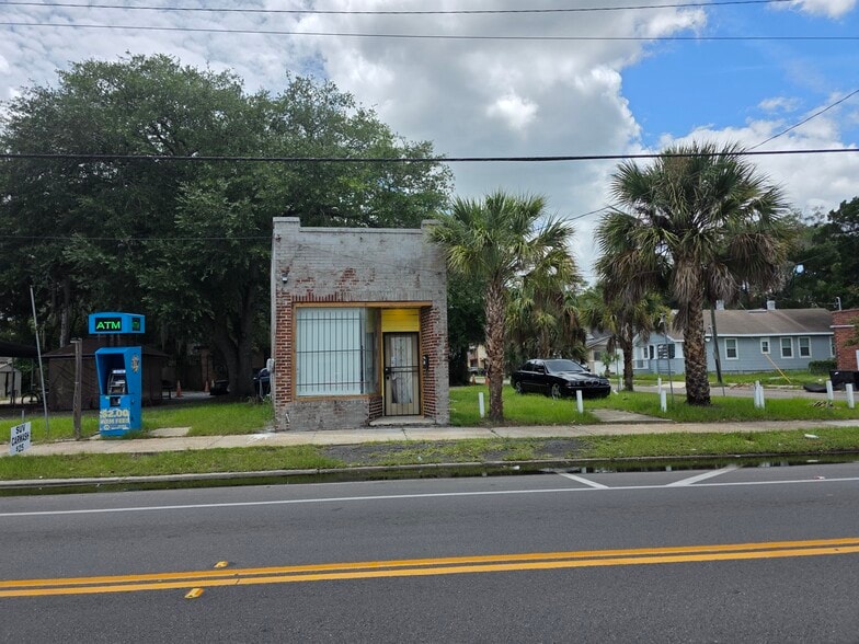 More Photos Of , Jacksonville General Retail For Sale