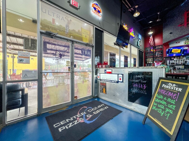 More Photos Of 9721 W Broadway St, Pearland Restaurant For Sale