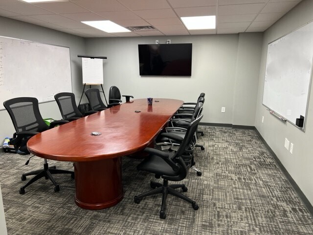 More Photos Of 1322-1324 Miller Rd, Greenville Office For Lease