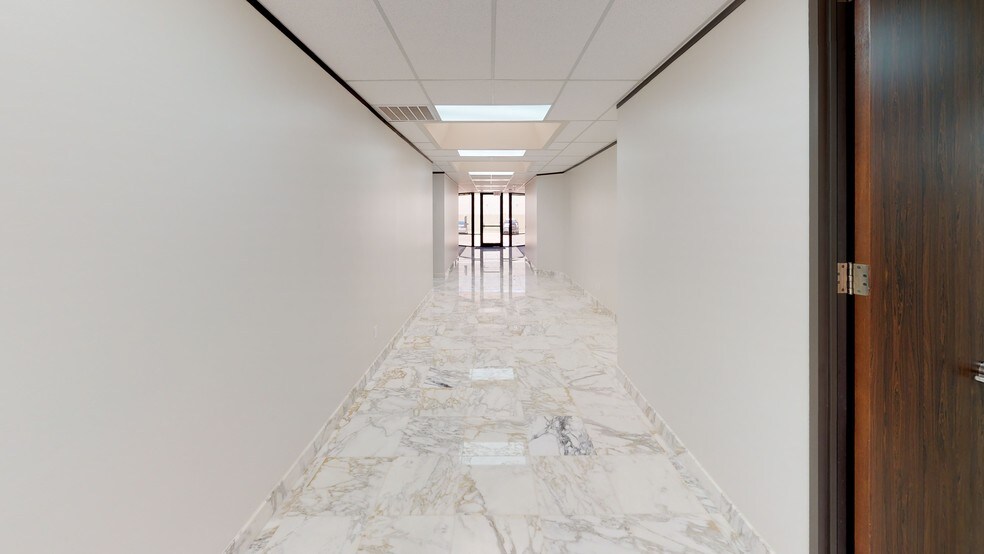 More Photos Of 10435 Greenbough Dr, Stafford Office For Lease