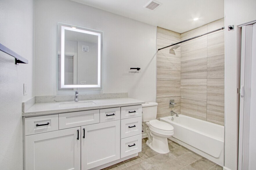 More Photos Of 2635 N Hayden Rd, Scottsdale Apartments For Sale