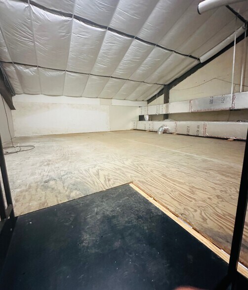 More Photos Of 714 N Massachusetts Ave, Lakeland Loft Creative Space For Lease