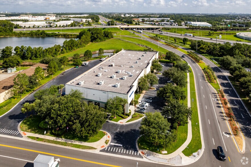 More Photos Of 9420 Delegates Dr, Orlando Warehouse For Lease