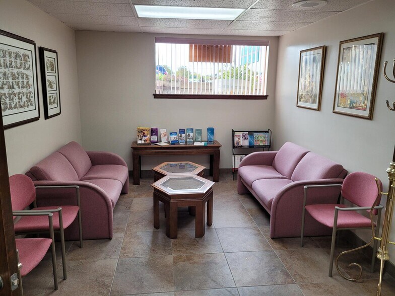 More Photos Of 4220 S 27th St, Milwaukee Medical For Sale