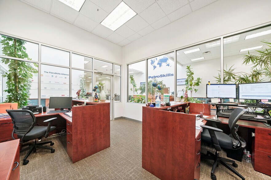 More Photos Of 25403 Katy Mills Pky, Katy Office For Sale