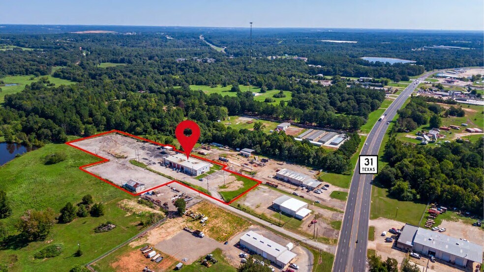 More Photos Of 2103 E SH 31, Kilgore Warehouse For Sale