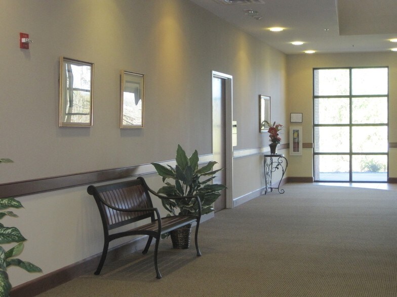 More Photos Of 134 Ansley Dr, Dahlonega Medical For Lease