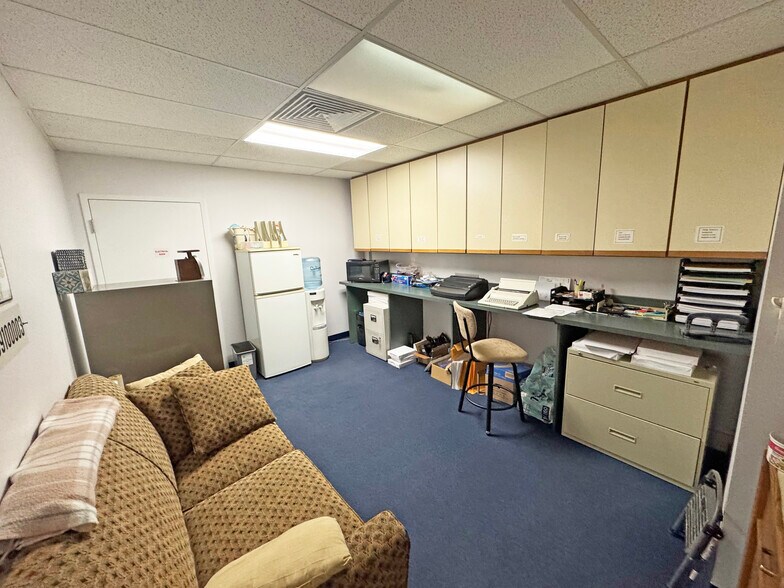 More Photos Of 229 W Berry St, Fort Wayne Office For Lease