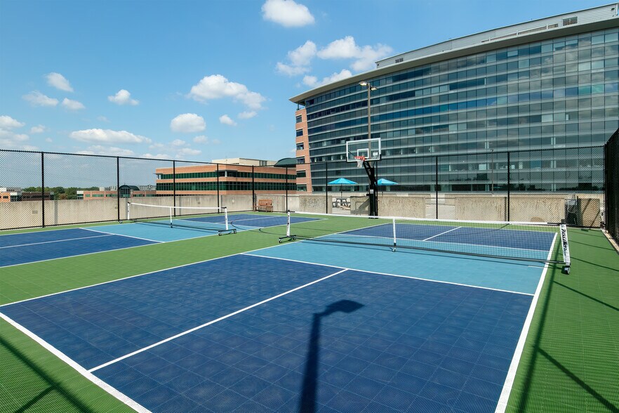 More Photos Of 6361 Walker Ln, Alexandria Office For Lease