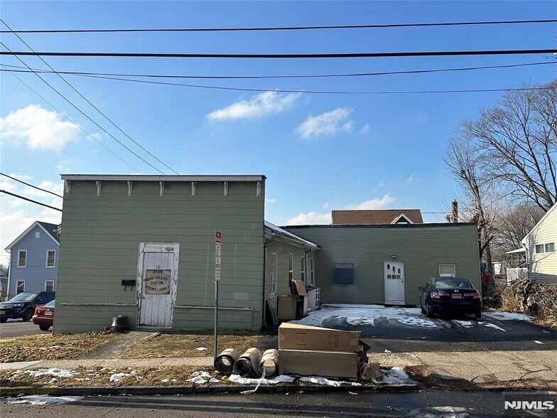 More Photos Of 30 Paulison Ave, Ridgefield Park Warehouse For Lease