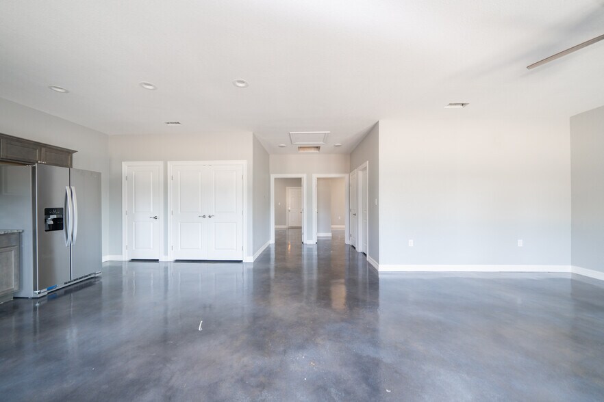 More Photos Of 150 Stephens Rd, Hallsville Apartments For Sale