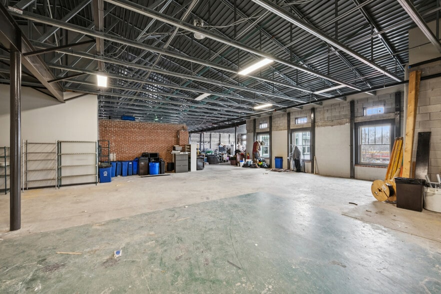 More Photos Of 351-361 Moreland Ave, Atlanta Restaurant For Sale