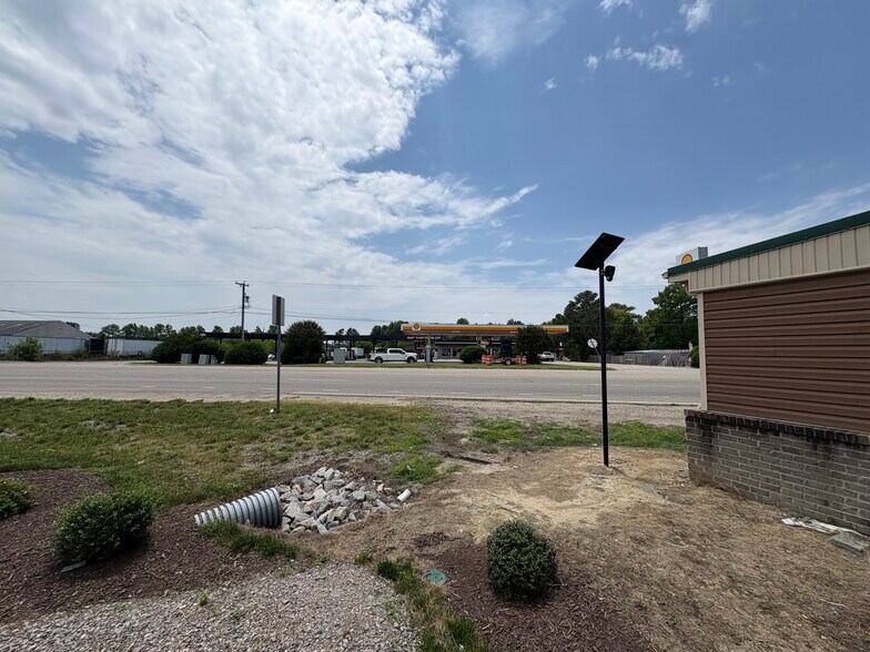 More Photos Of 4700 County Dr, Disputanta General Retail For Sale