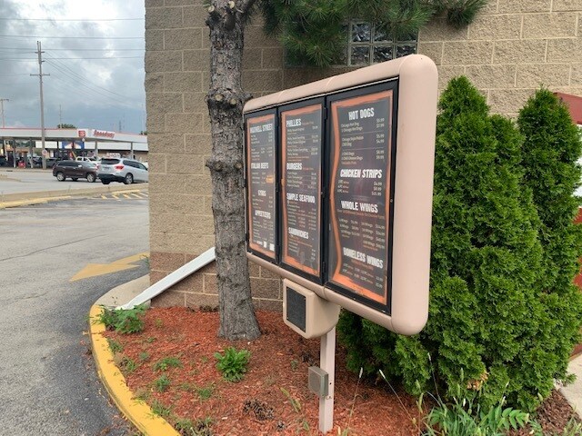 More Photos Of 4726 Calumet Ave, Hammond Storefront For Sale