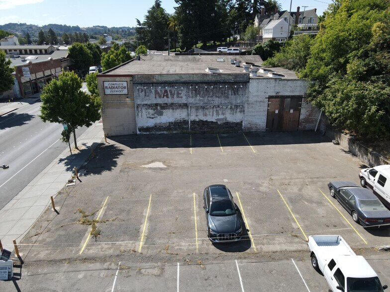 More Photos Of 301 N Petaluma Blvd, Petaluma Freestanding For Lease
