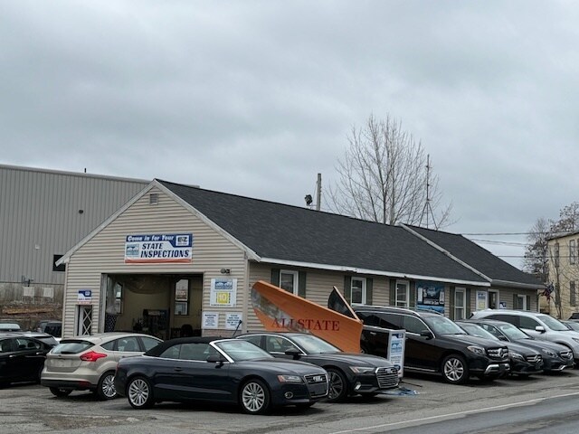 More Photos Of 17 New Salem St, Wakefield Manufacturing For Sale