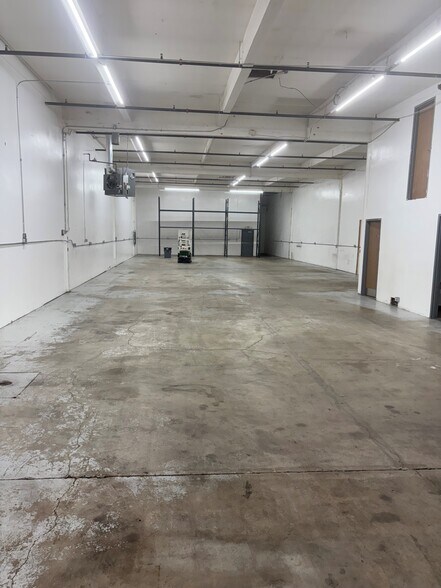 More Photos Of 5293 Ward Rd, Arvada Manufacturing For Lease