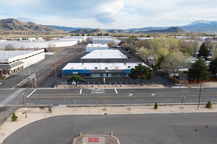 More Photos Of 755 E Greg St, Sparks Light Distribution For Lease