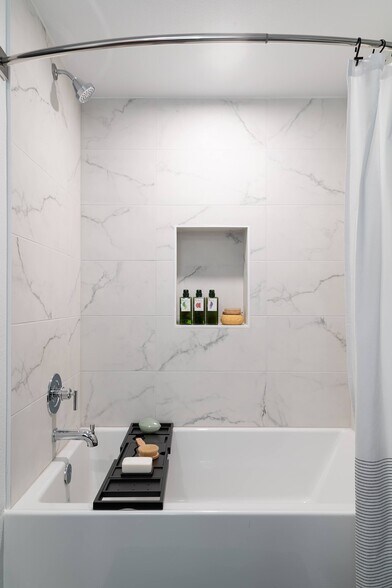 More Photos Of 1800 Beverly Blvd, Los Angeles Apartments For Lease