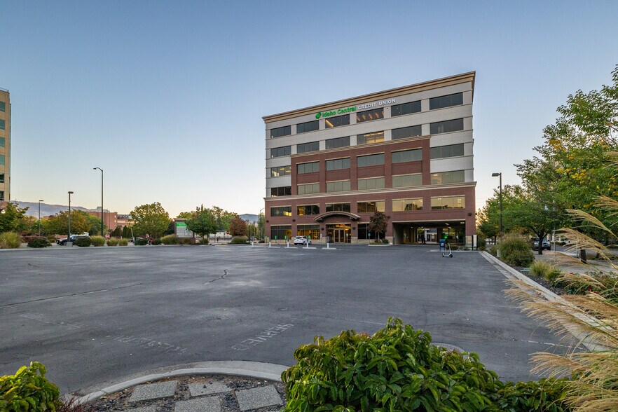 More Photos Of 401 W Front St, Boise Office For Lease
