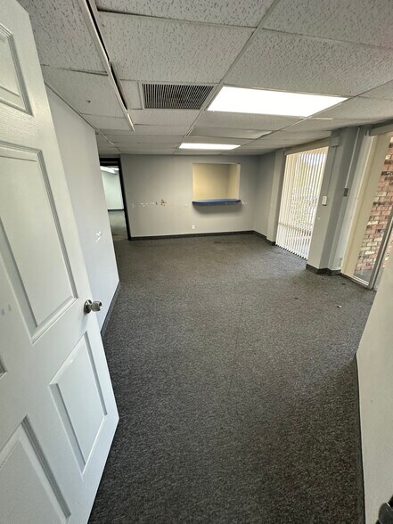 More Photos Of 3161 W Mcnab Rd, Pompano Beach Warehouse For Lease