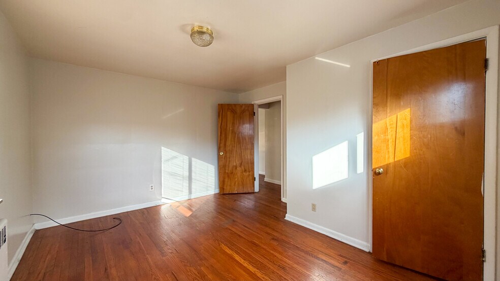 More Photos Of 2894-2898 Harrison Ave, Cincinnati Apartments For Sale