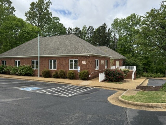 More Photos Of 123 Bulifants Blvd, Williamsburg Medical For Sale