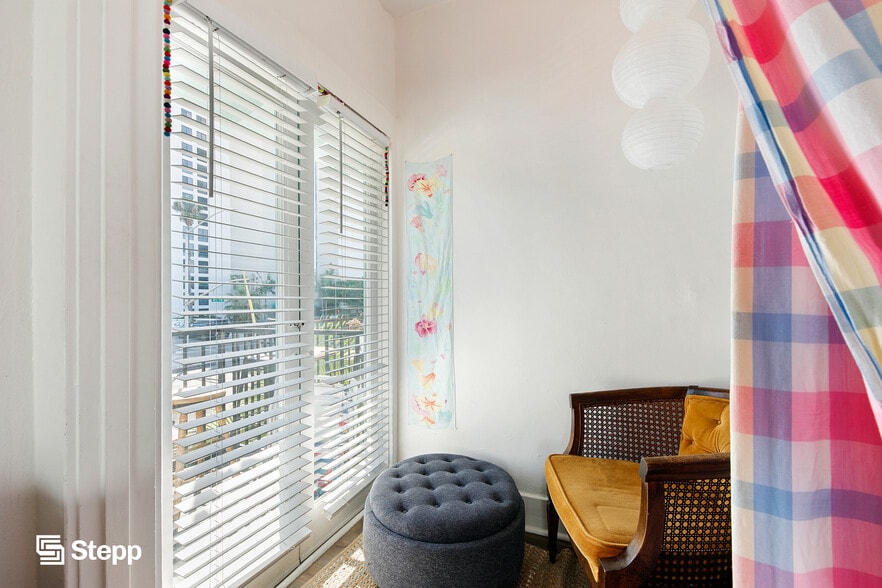 More Photos Of 1325-1331 E Ocean Blvd, Long Beach Apartments For Sale