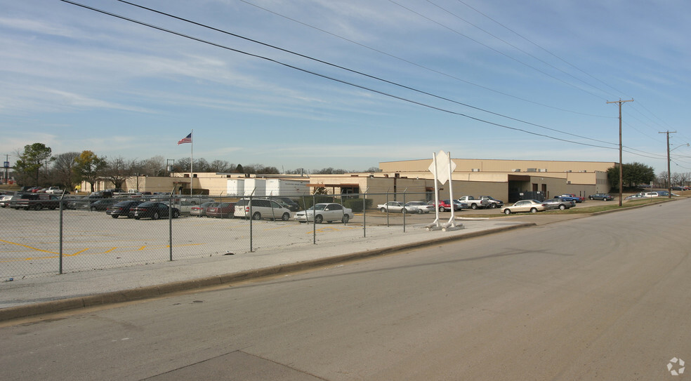 Primary Photo Of 4301 Mansfield Hwy, Fort Worth Warehouse For Lease