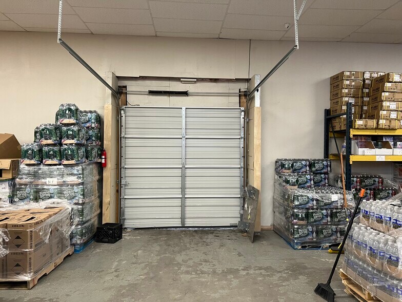 More Photos Of 17 Prospect Ave, Albany Light Distribution For Sale