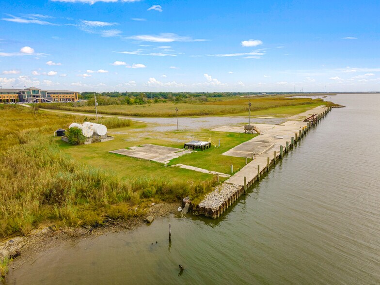 More Photos Of 186 Perino Rd, Buras Land For Lease