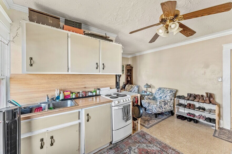 More Photos Of 2716 Riverview Dr, Melbourne Apartments For Sale