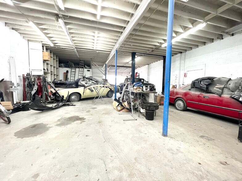 More Photos Of 813 NW 8th Ave, Fort Lauderdale Warehouse For Sale