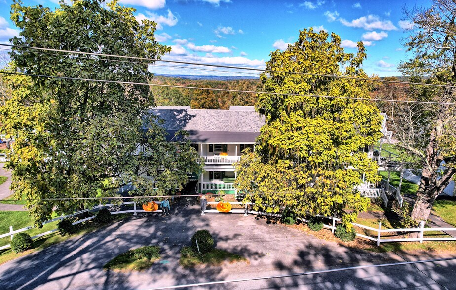 More Photos Of 118 Golden Hill Rd, Cornwallville Hotel For Sale